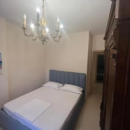 Ales' Apartment Durrës